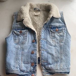 ❤️… H&M Denim Sherpa/ Shearling Vest sz 2 Xs-S